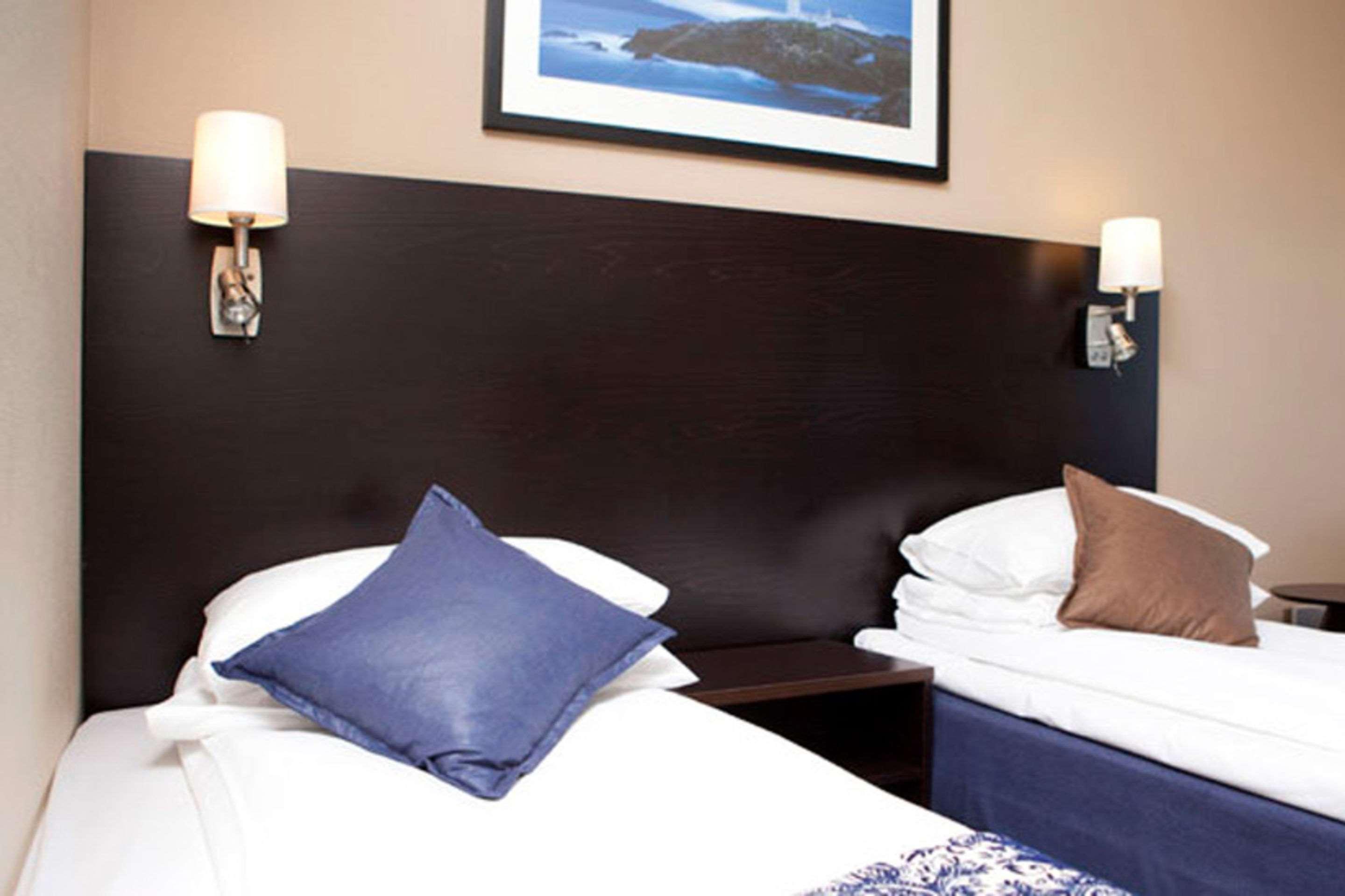 Quality Hotel Floro Ngoại thất bức ảnh