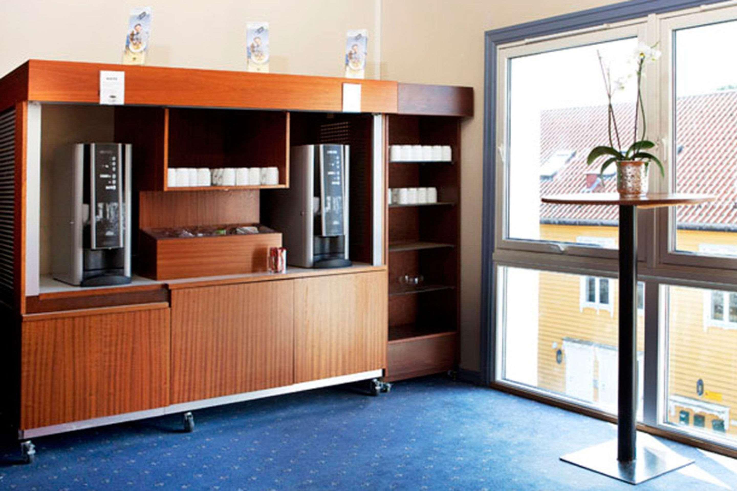 Quality Hotel Floro Ngoại thất bức ảnh